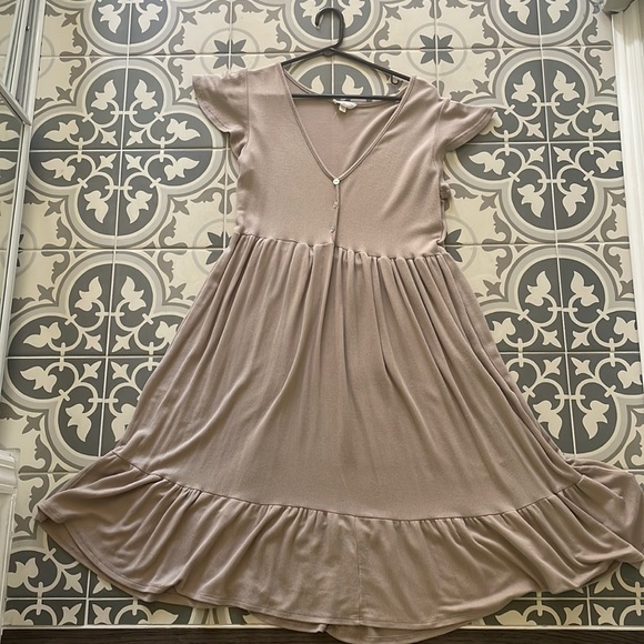 See You Monday Dresses & Skirts - See you Monday brand, size large, color is beige